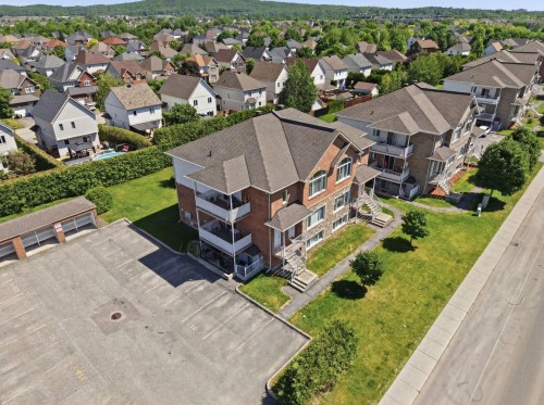 Front of Structure - 2-330 Boul. Du Plateau, Gatineau (Aylmer), QC 