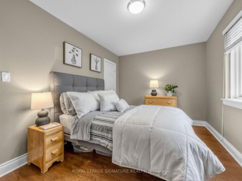 83 Berkinshaw Crescent, Toronto, ON - Indoor Photo Showing Bedroom
