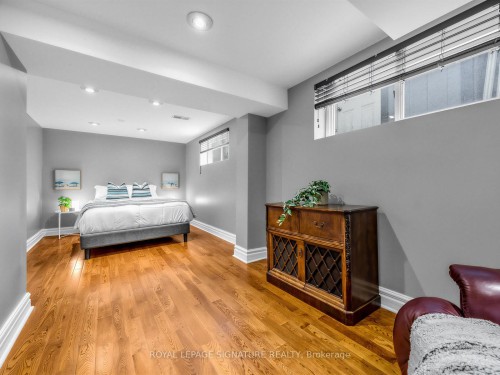 83 Berkinshaw Crescent, Toronto, ON - Indoor Photo Showing Bedroom