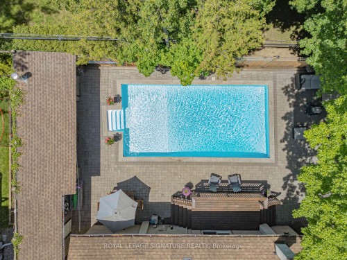 83 Berkinshaw Crescent, Toronto, ON - Outdoor With In Ground Pool