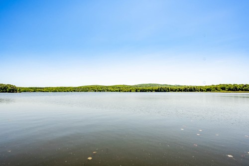 Bord de l'eau - 375 Rue Des Sapins, Sainte-Catherine-De-Hatley, QC 
