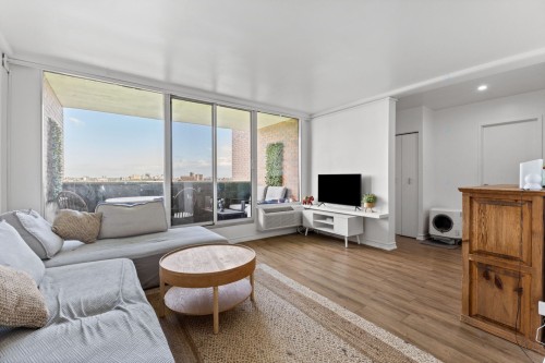 Living Room - 1705-285 Rue Laurier, Gatineau (Hull), QC 