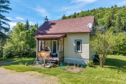 1595 Ch. du Lac-Colibri  Mont-Blanc, QC J0T 1J2