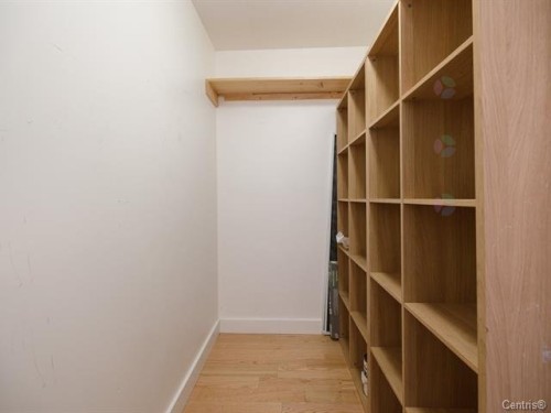 Rangement - 103-7369 Rue St-André, Montréal (Villeray/Saint-Michel/Parc-Extension), QC 