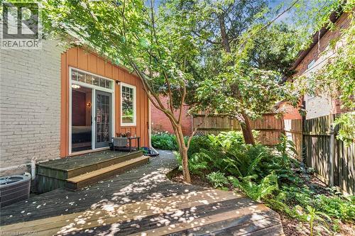 18 Pearl Street S, Hamilton, ON 