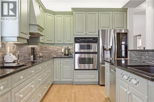 4172 Stonebridge Crescent, Burlington, ON 
