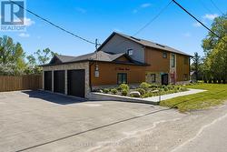 13 BLAKELY ROAD  Prince Edward County (Ameliasburg Ward), ON K0K 1T0