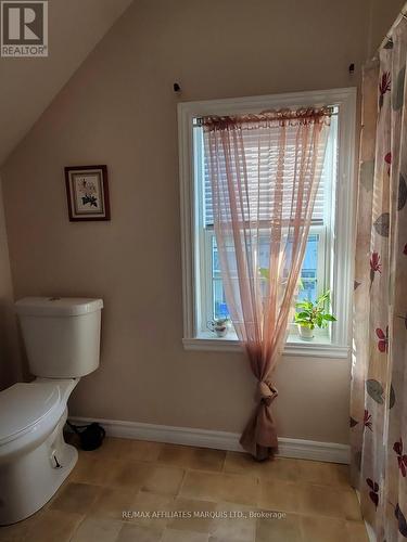 10 Smith Avenue, Cornwall, ON 