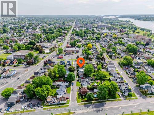 10 Smith Avenue, Cornwall, ON 