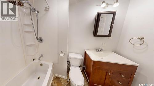 1277 Queen Street, Regina, SK 