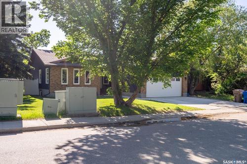 1262 James Crescent, Regina, SK 