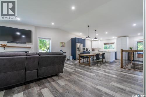 1262 James Crescent, Regina, SK 