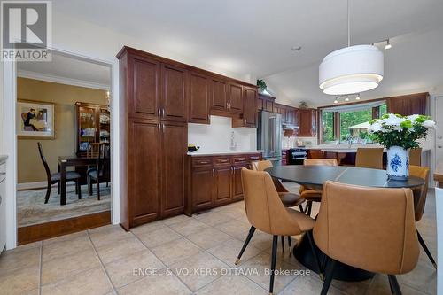10 Rock Avenue, Ottawa, ON 