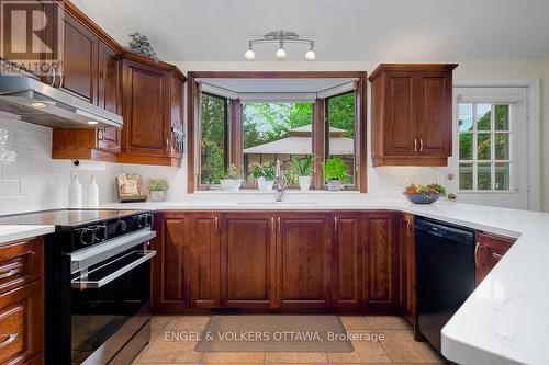 10 Rock Avenue, Ottawa, ON 