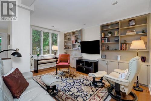 10 Rock Avenue, Ottawa, ON 