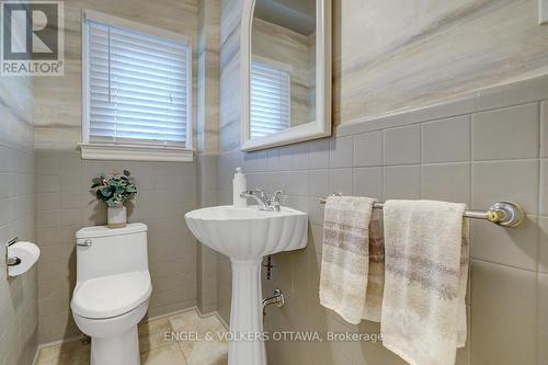 10 Rock Avenue, Ottawa, ON 