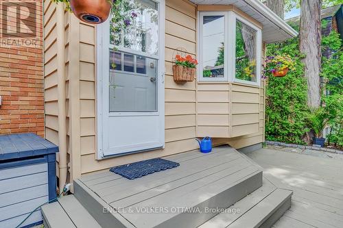 10 Rock Avenue, Ottawa, ON 