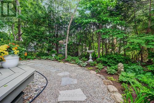 10 Rock Avenue, Ottawa, ON 