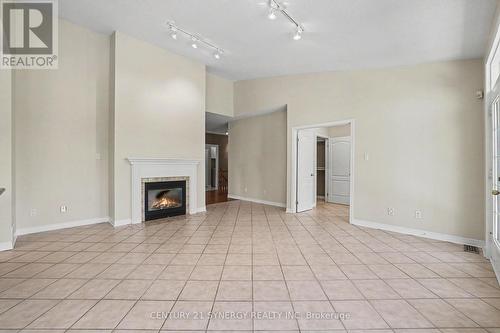 Family Room - 17 Warnock Way, Ottawa, ON 