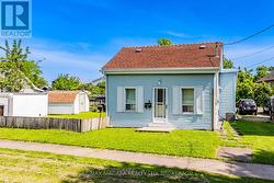 5 BIRCH STREET St. Catharines (Oakdale), ON L2P 2B5