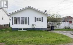 2 Pleasant Street Grand Falls - Windsor, NL A2B 1J1