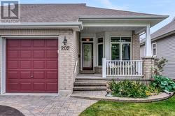 202 BULRUSH CRESCENT Ottawa, ON K1T 0E5