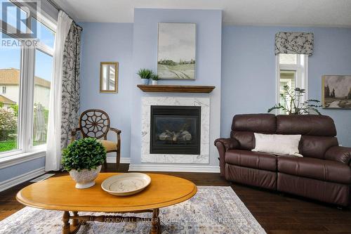 202 Bulrush Crescent, Ottawa, ON 
