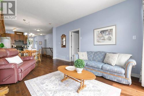 202 Bulrush Crescent, Ottawa, ON 