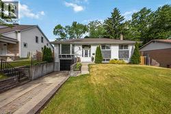 1517 MURPHY ROAD Sarnia, ON N7S 2Z1