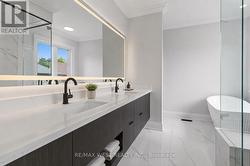 Primary Bathroom ( 5 PC ) - 
