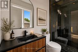 Bedroom 4 Bathroom - 