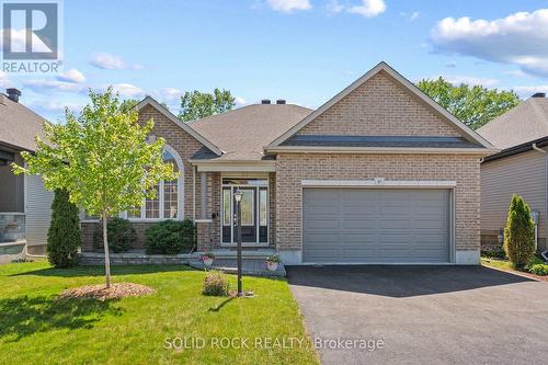 37 DULMAGE CRESCENT  Carleton Place, ON K7S 2G3