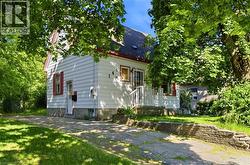 149 BIRCH Avenue  Kitchener, ON N2H 4W7