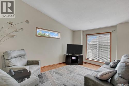 702 Grabowski Crescent, Warman, SK 