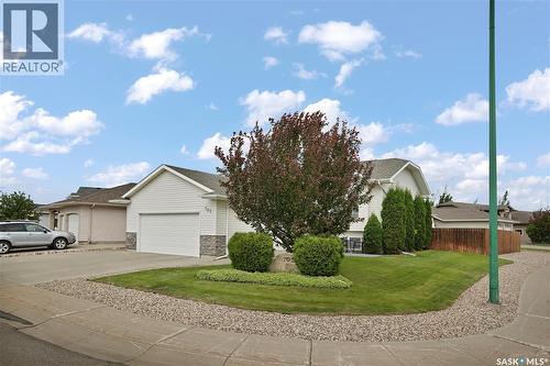 702 Grabowski Crescent, Warman, SK 