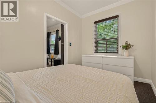 153 Ferrie Street E, Hamilton, ON - Indoor Photo Showing Bedroom