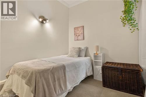 153 Ferrie Street E, Hamilton, ON - Indoor Photo Showing Bedroom