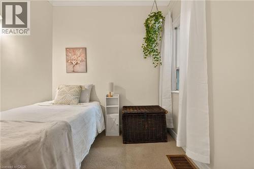 153 Ferrie Street E, Hamilton, ON - Indoor Photo Showing Bedroom