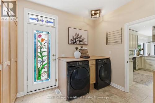 8 Buggey Lane, Ajax, ON 