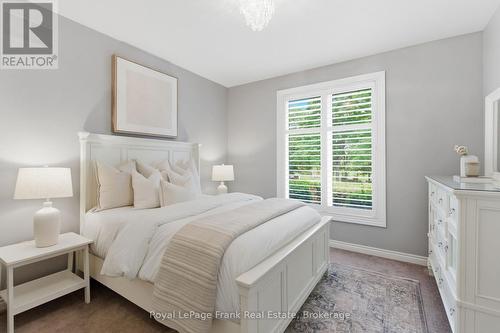 8 Buggey Lane, Ajax, ON 