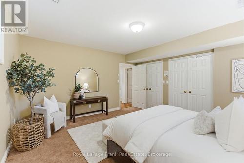 8 Buggey Lane, Ajax, ON 