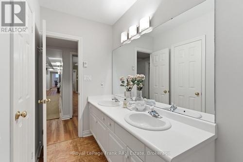 8 Buggey Lane, Ajax, ON 