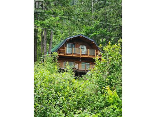3660 Highway 6  Nakusp, BC V0G 1R1