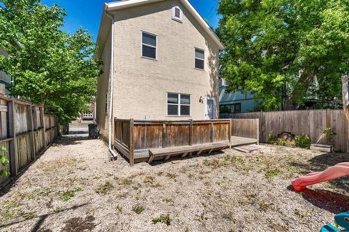 390 Alexander Avenue, Winnipeg, MB 
