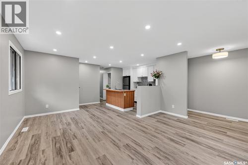 42 Hunt Crescent, Regina, SK 