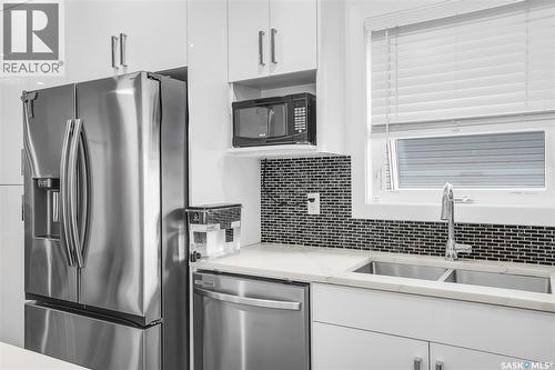 715 Bentley Manor, Saskatoon, SK 
