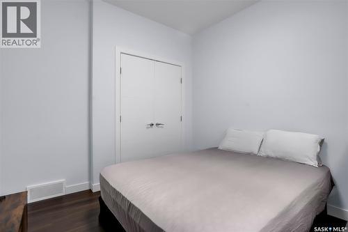 715 Bentley Manor, Saskatoon, SK 