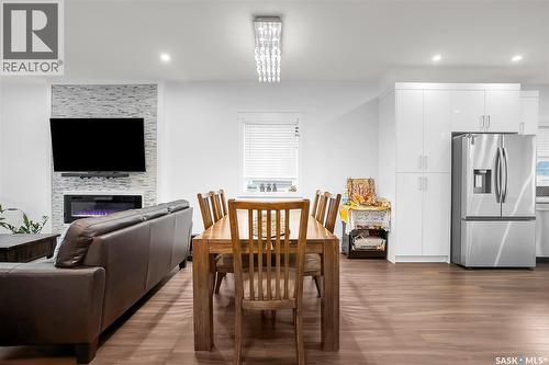 715 Bentley Manor, Saskatoon, SK 