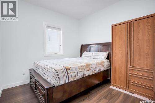 715 Bentley Manor, Saskatoon, SK 