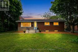 59 METCALFE AVENUE Kingston (Central City West), ON K7M 2W7